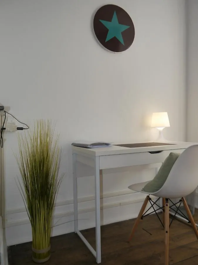 Appartement Hypercentre Tarbes - 2 Grandes Chambres